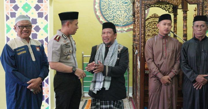 Jumat Keliling Kapolres Parepare, Bangun Kedekatan Warga untuk Cegah Gangguan Kamtibmas